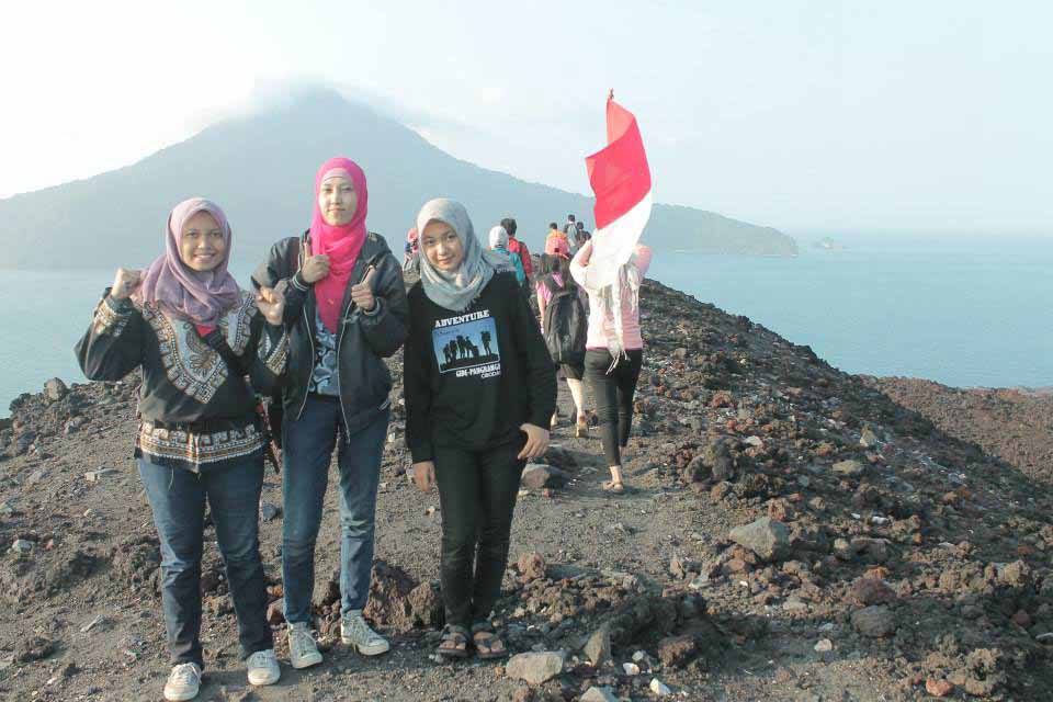 Trip to Krakatoa Volcano