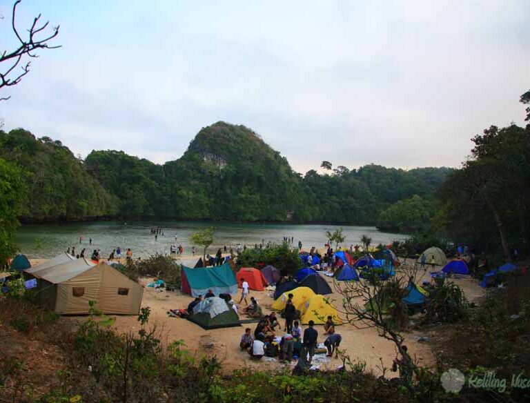 Segoro Anakan - Sempu Island - Malang