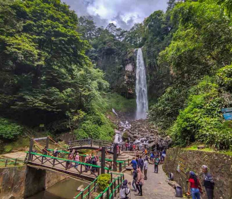Grojokan Sewu - Tawangmangu