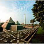 Museum dan Tugu Pahlawan Surabaya