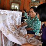 Batik Class Workshop Tour in Probolinggo