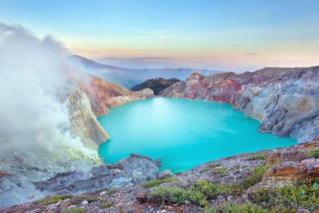 Ijen Crater Day Trip from Banyuwangi