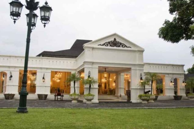 Solo City Heritage Tour with Culinary Experience