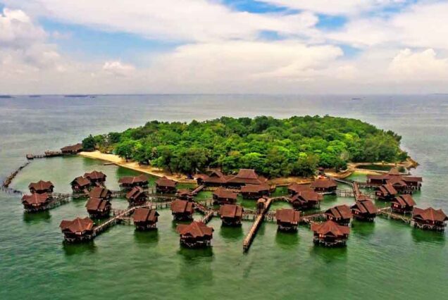 2-Day Ayer Island from Marina Ancol - Beachfront Relaxing Stay in Thousand Islands