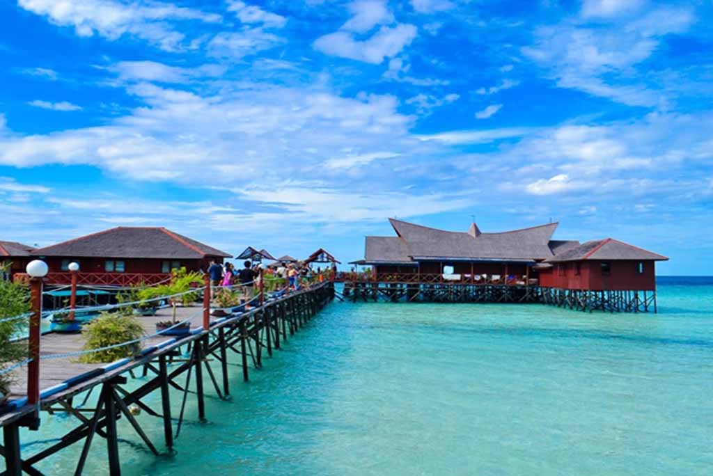 Cottages in Derawan islands