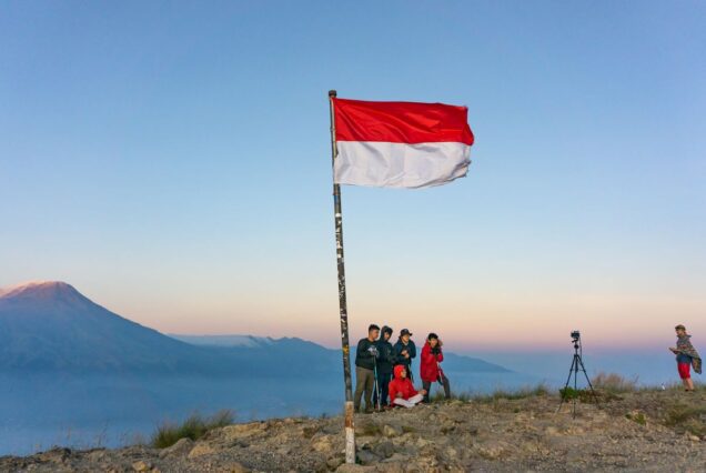 Mount Penanggungan Full Day Hike from Surabaya – Temple Trail & Summit Adventure