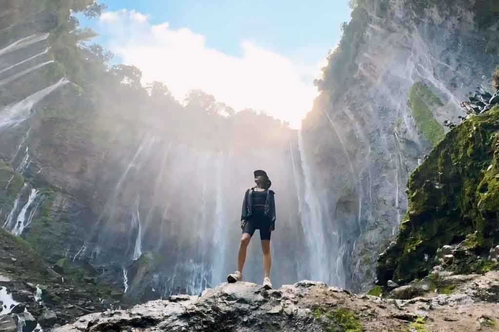 The beauty of Tumpak Sewu – Light from the heaven