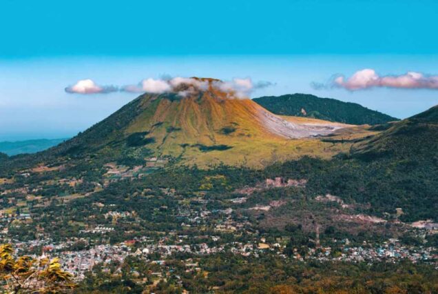 Mahawu volcano - Minahasa - Manado tour